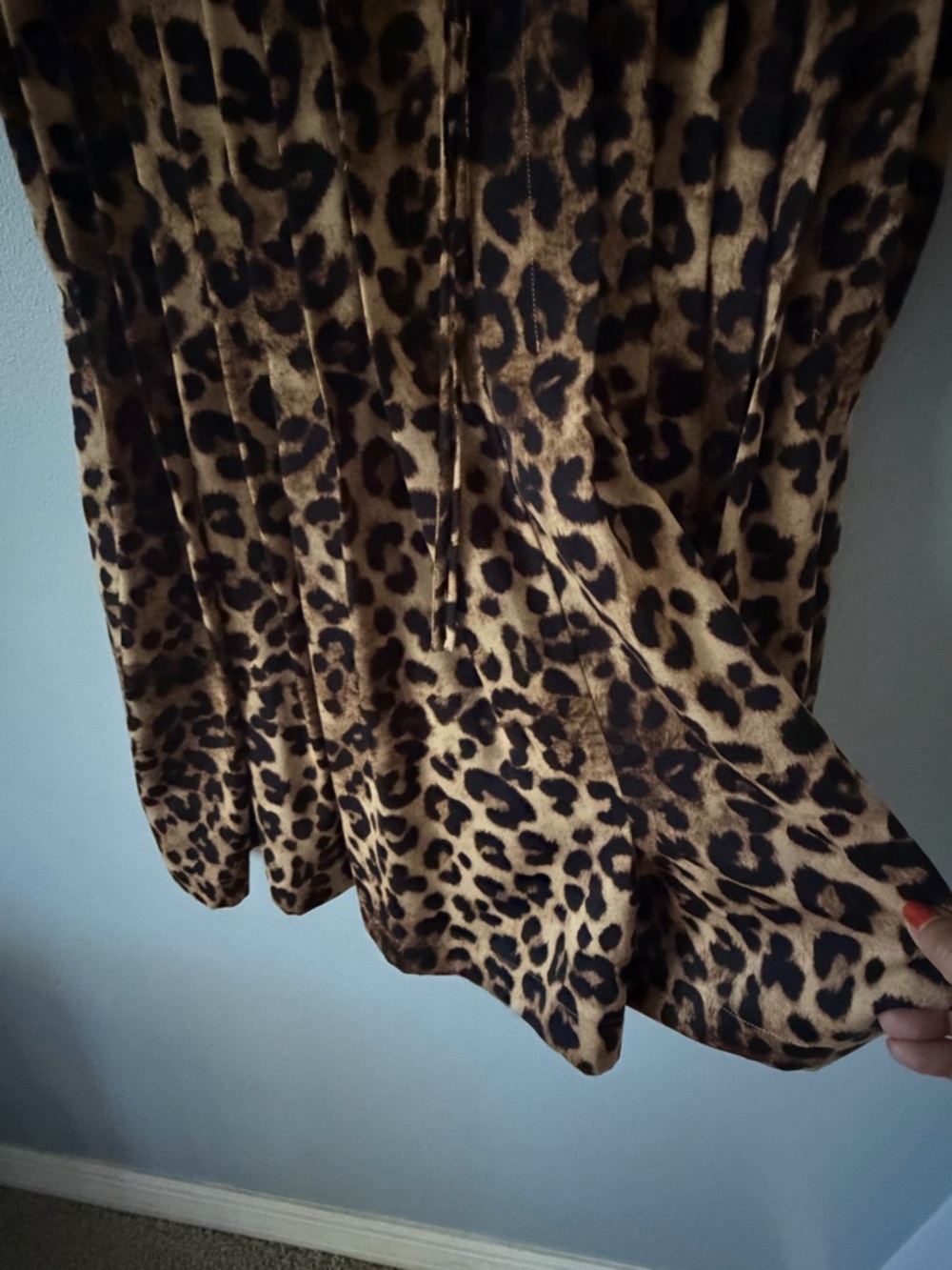 Sleeveless Leopard-Print Romper with Front Tie - Tan & Black - Picture 6 of 15